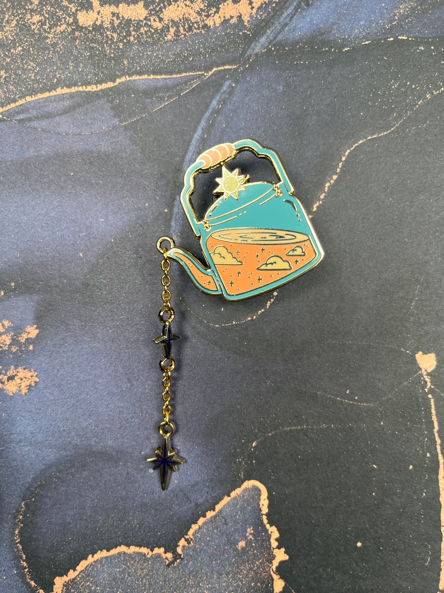 Celestial teapot Pin - Sunset