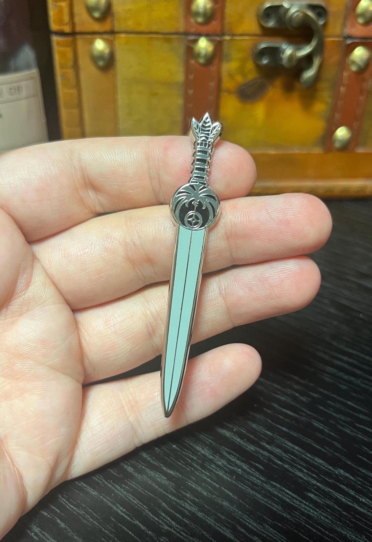 Thieves guild NIGHTINGALE BLADE