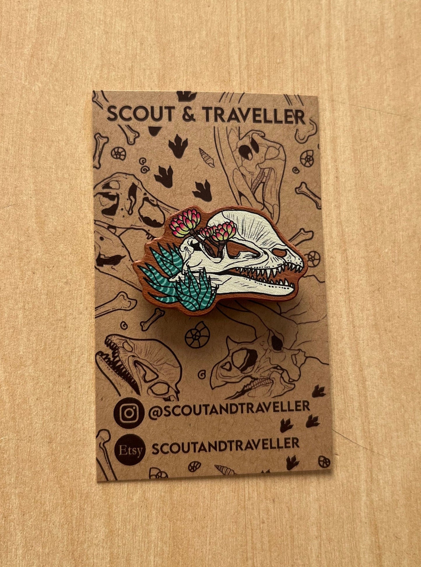 Wooden Dinosaur Skull - DILOPHOSAURUS - Pin badge